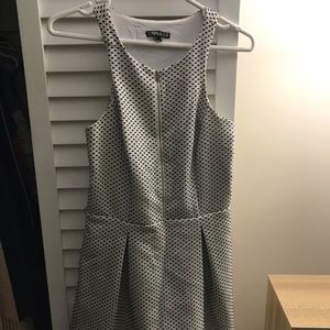 Express dress